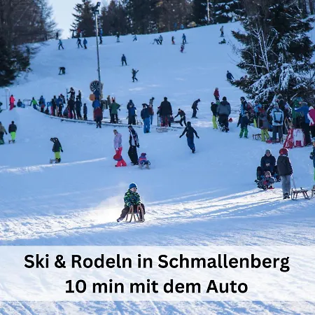 Grimme - 350m2, 18 Betten - Mit Indoorspielplatz, Pool, Grosser Terrasse, Grill, Sauna, Kicker, Dart, Uvm - Ideal Fuer Familien Semesterbostad Schmallenberg