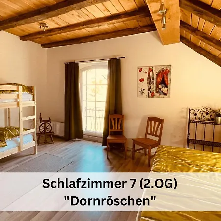 Grimme - 350m2, 18 Betten - Mit Indoorspielplatz, Pool, Grosser Terrasse, Grill, Sauna, Kicker, Dart, Uvm - Ideal Fuer Familien Semesterbostad Schmallenberg