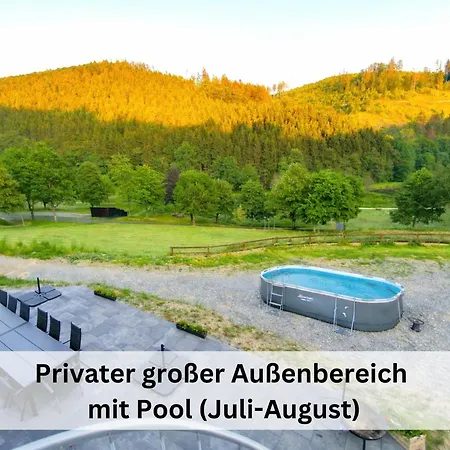 Familienparadies: Indoor-spielplatz, Pool Und Sauna Für 18 Personen * Schmallenberg
