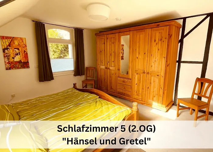 Grimme - 350m2, 18 Betten - Mit Indoorspielplatz, Pool, Grosser Terrasse, Grill, Sauna, Kicker, Dart, Uvm - Ideal Fuer Familien Semesterbostad Schmallenberg