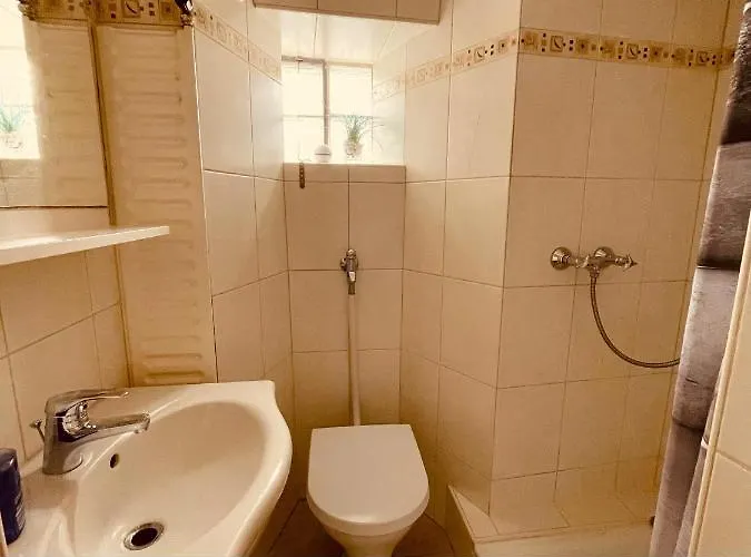 Grimme - 350m2, 18 Betten - Mit Indoorspielplatz, Pool, Grosser Terrasse, Grill, Sauna, Kicker, Dart, Uvm - Ideal Fuer Familien Semesterbostad *